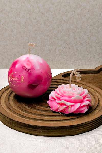 گوی چند رنگ طیف سفید تا صورتی و آلاله دو رنگ