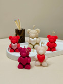 شمع خرس تدی عاشق رها کندل۶ با قلب قرمز در دست، مناسب هدیه ولنتاین