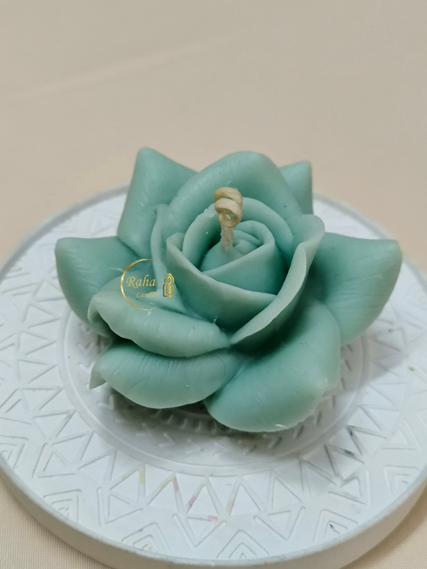 ست شمعهای کوچک گل رز و گل میخک؛ بافت برجسته و طراحی واقعی در رنگهای متنوع