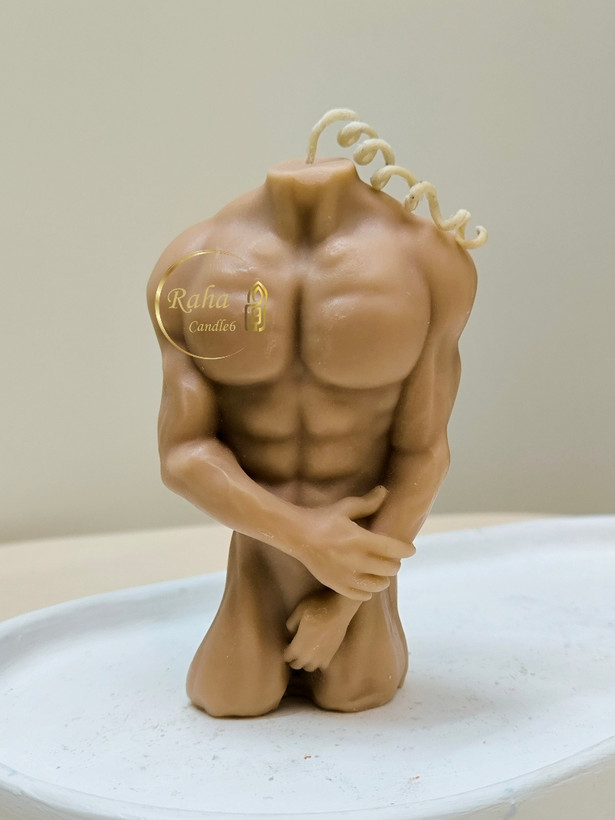 ست ۲ تایی شمع هنری رها کندل۶ — فیگور هرکول (نماد قدرت پدر) و آغوش مادر (نماد عشق و محافظت مادر)؛ ایدهآل برای هدیه و تزیین