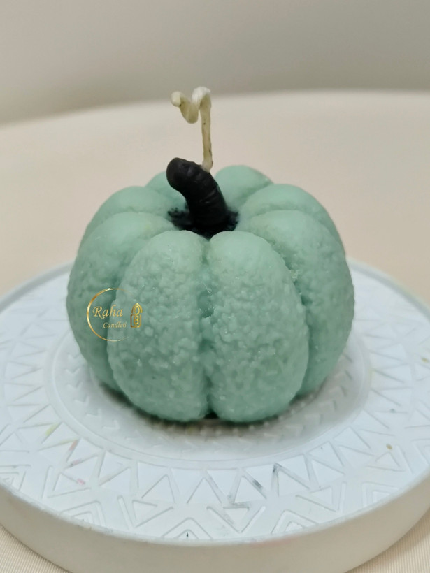 شمع مخملی طرح کدو در سایز کوچک و بزرگ برای چیدمان خاص