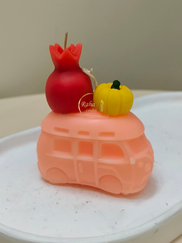 شمع اتوبوسی دستساز با انار و کدو برای گیفت یلدا